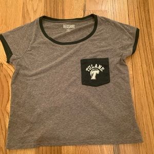 Cute Tulane Pocket Cropped Tee 💚💙